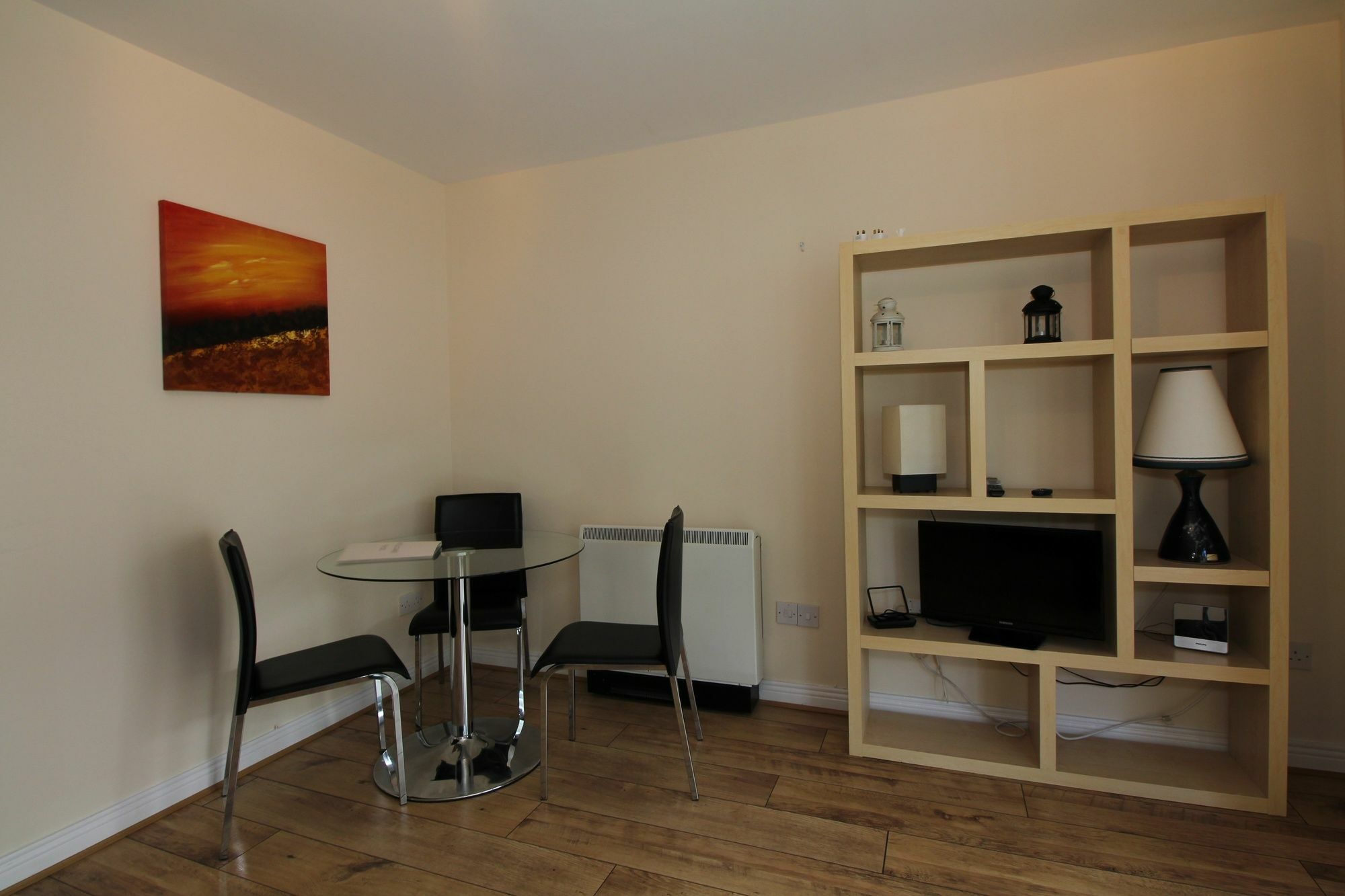 Point Village Modern Apartment Дублин Экстерьер фото